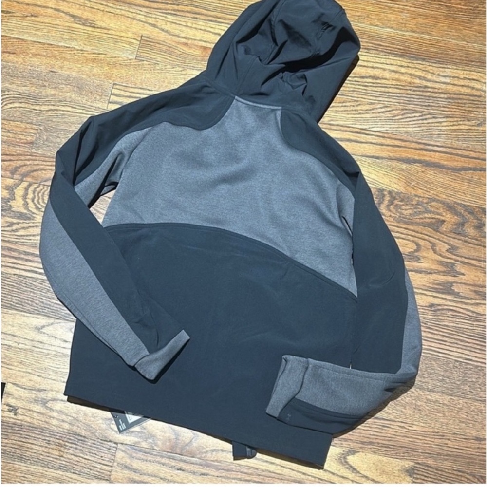 Under Armour Black Utility Jacket with Hood and Zipper - Picture 5 of 9